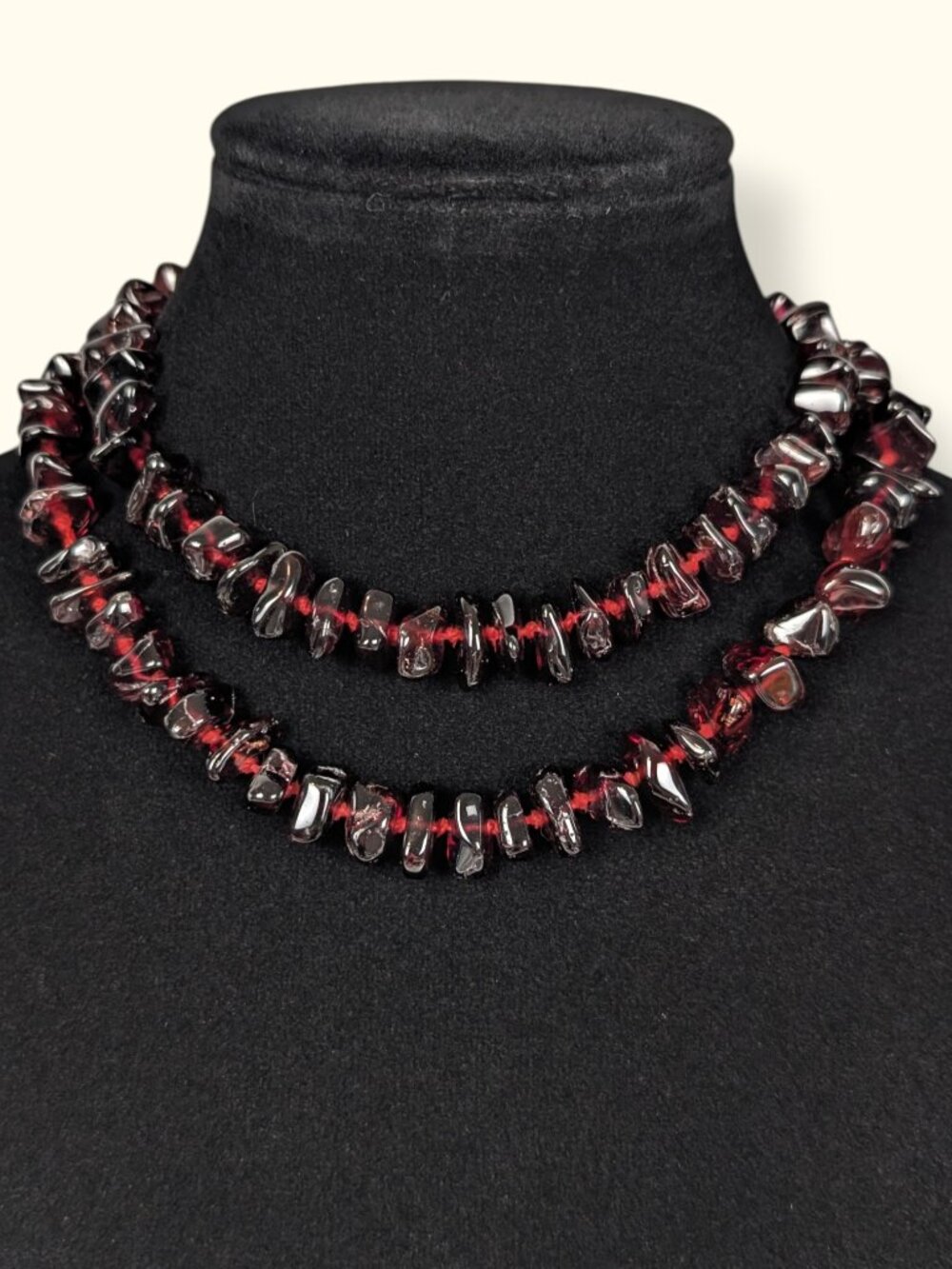 Vintage Garnet Imitation Glass Chip Necklace